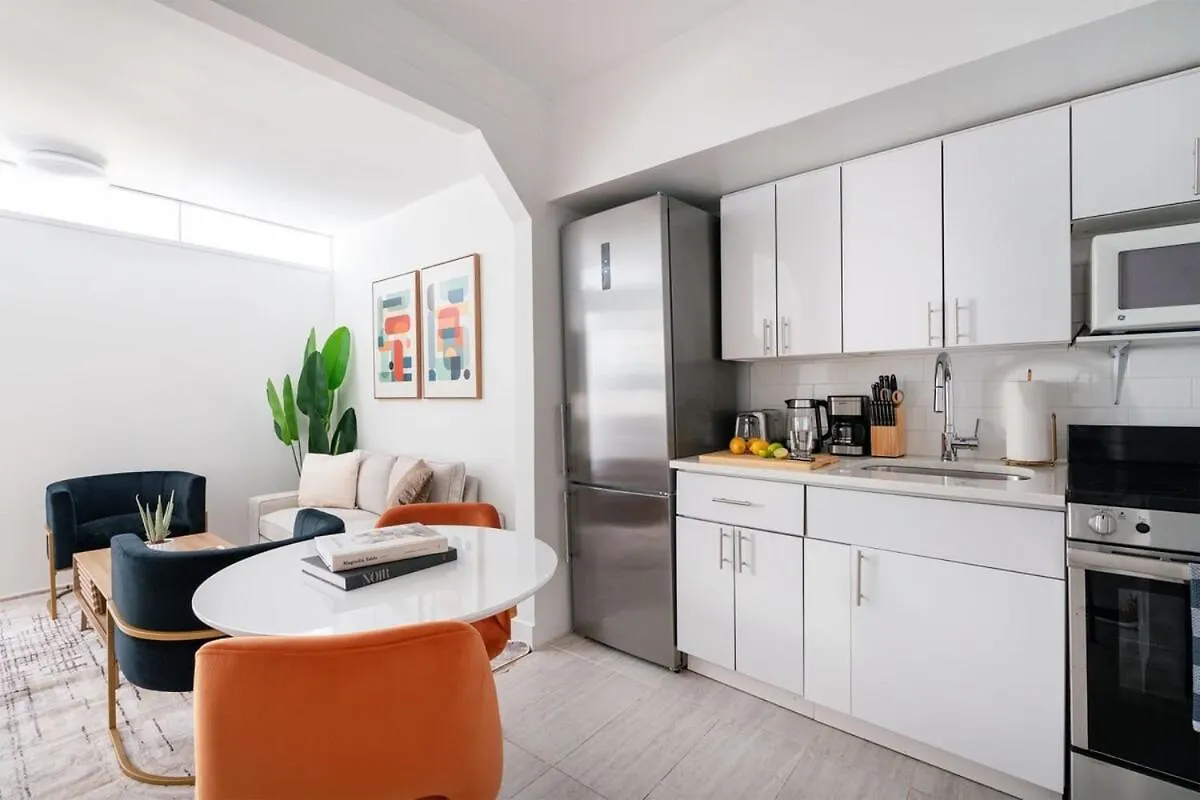 444-3A Newly Renovated 1Br - Elevator Building Apartment New York